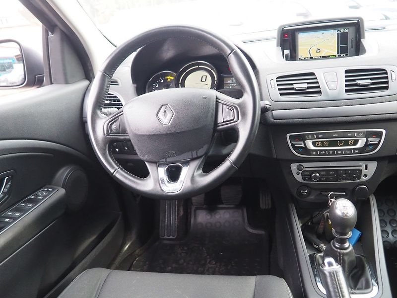 Renault Mégane (2015) 1.6 dCi, 96 kW, Limited - fotka 16 z 32