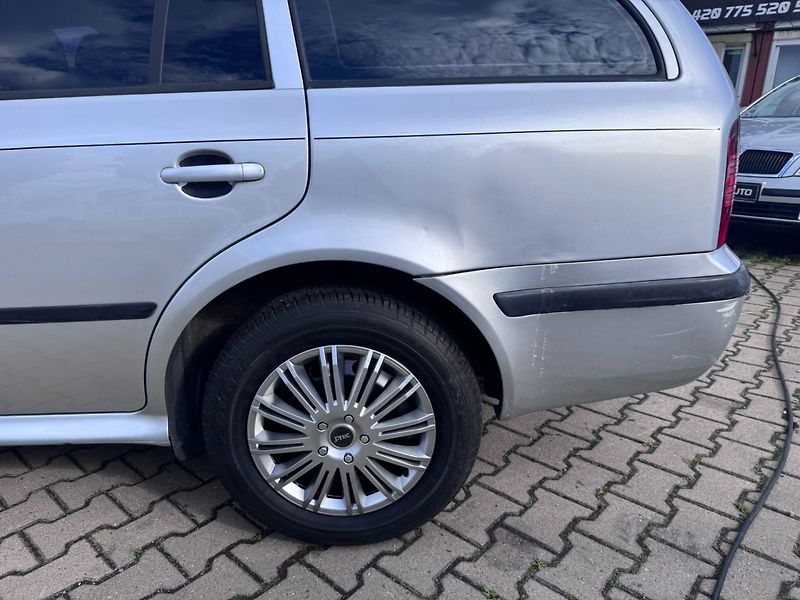 Škoda Octavia (2008) 1,9 TDI 74 KW TAŽNÉ - fotka 14 z 40