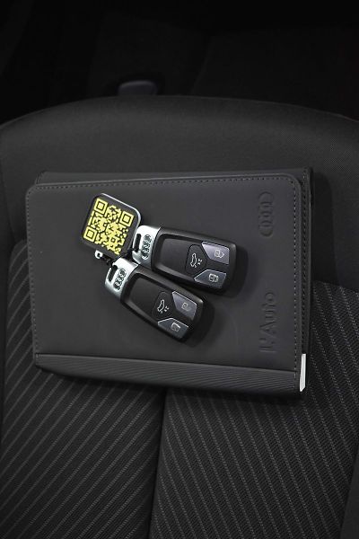 Audi Q5 2.0 TDI 120kW*LED*ACC*EL.KUFR* - fotka 33 z 41