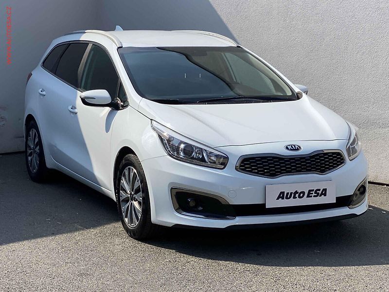 Kia Ceed (2017) 1.6 GDi, ČR, servis.kniha - fotografie inzerátu