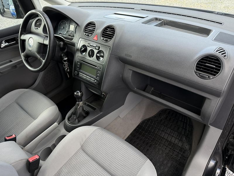 Volkswagen Caddy 1.9TDi LIFE 77kW - fotka 10 z 18