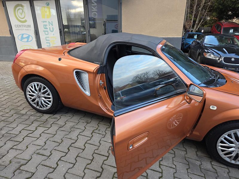 Toyota MR2 1.8-CABRIO - fotka 22 z 22