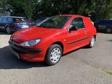 Peugeot 206 1,1 i,ČR - náhled 1