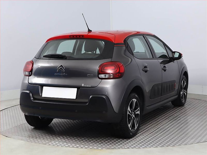 Citroën C3 (2018) 1.2 PureTech, ČR,1.maj - fotka 5 z 15