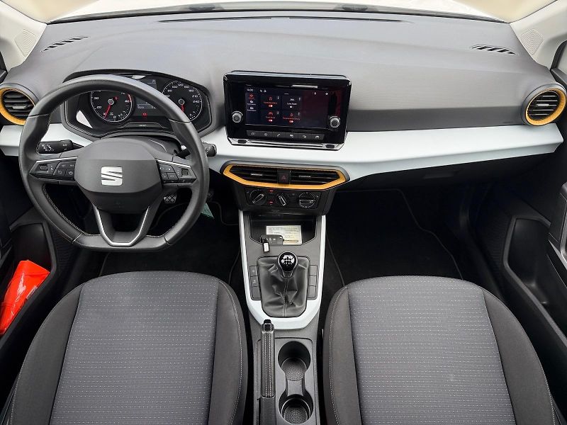 Seat Arona (2022) STYLE 1.0TSI 70kW CZ DPH - fotka 9 z 11