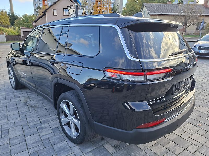 Jeep Grand Cherokee (2022) 3,6L V6 4X4 LONG LIMITED 6míst - fotka 5 z 38