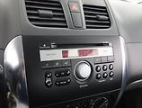 Suzuki SX4 (2012) 1.6 VVT - náhled 16