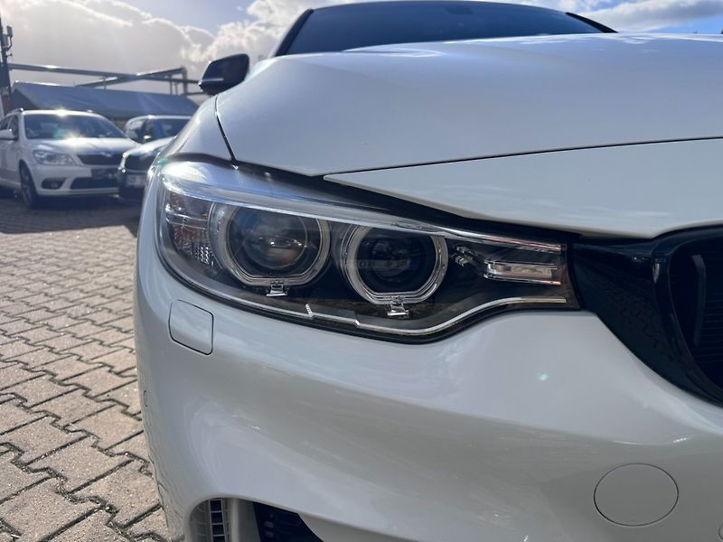 BMW Řada 4 (2016) 420D 2,0 135KW XDRIVE MPACKET - fotka 48 z 50