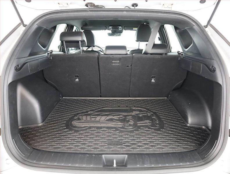 Hyundai Tucson (2022) N-Line 1.6 T-GDI, 4X4, ČR - fotka 16 z 17