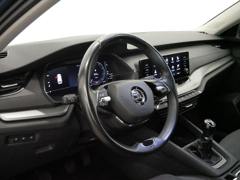 Škoda Octavia - fotka 14 z 29