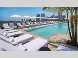 Hotel Waldorf Astoria v Beverly Hills.