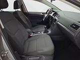 Volkswagen Golf (2013) 1.4 TSI, Tempomat - náhled 9
