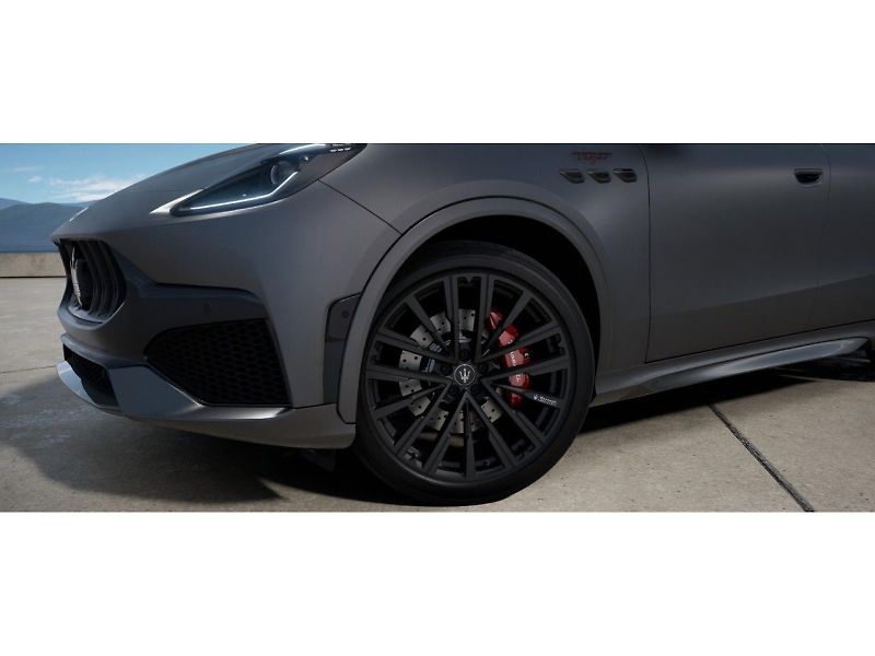 Maserati Grecale (2026) 3.0 V6 Bi-Turbo Q4 (4x4) 530k - fotka 6 z 6