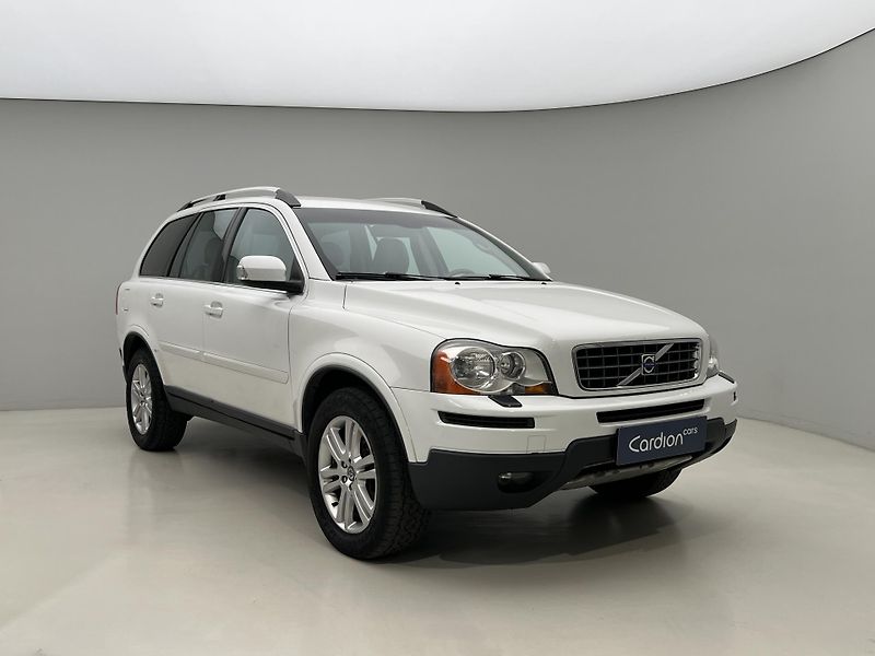 Volvo XC90 D5 AWD SUMMUM - fotka 8 z 30