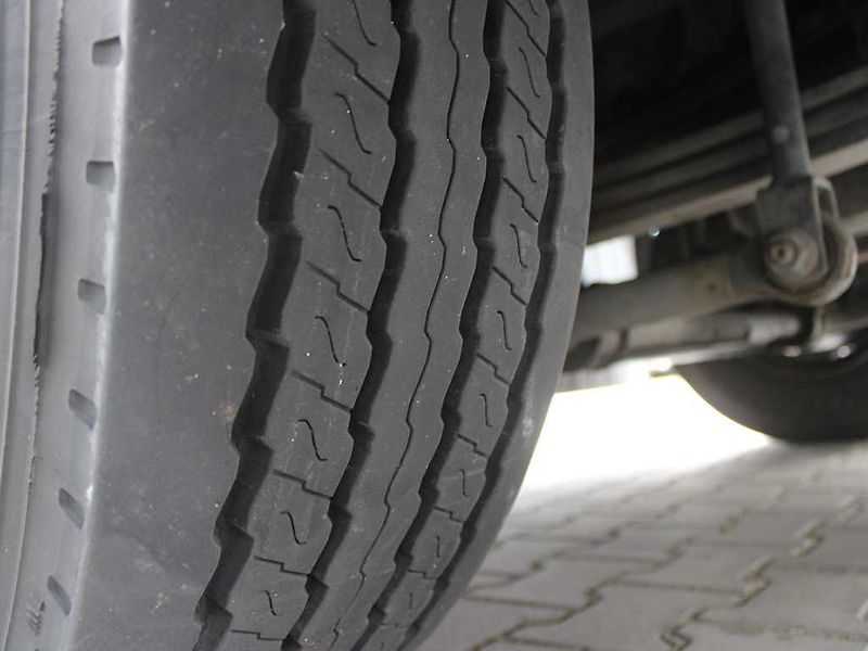 Iveco EUROCARGO 150E28, THERMO-KING - fotka 22 z 23