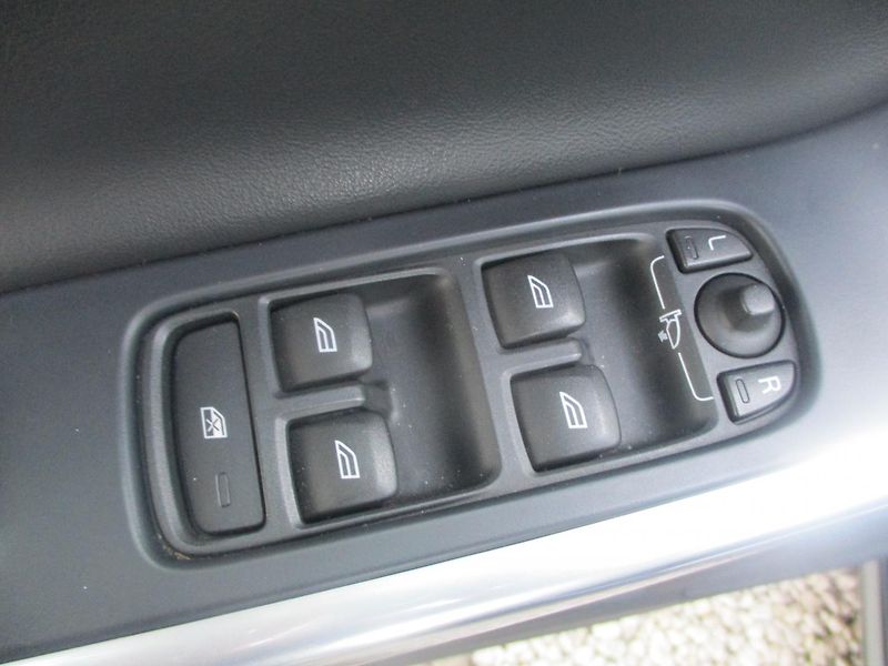 Volvo V60 D5 AWD Polestar - fotka 9 z 39