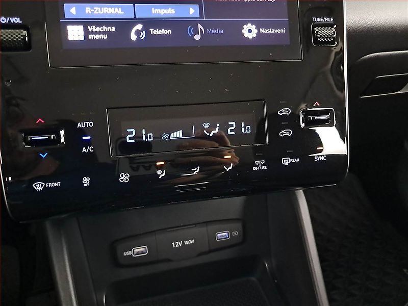 Hyundai Tucson (2022) Comfort 1.6 T-GDI - fotka 15 z 19