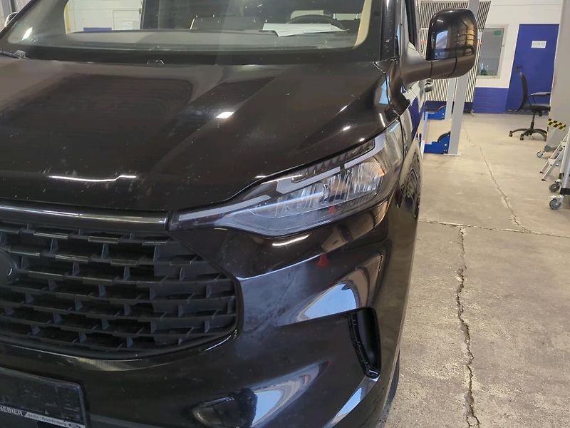 Ford Tourneo Custom (2024) 2.0Eco*L1*2xšoupky*KAMERA*LED - fotka 9 z 10