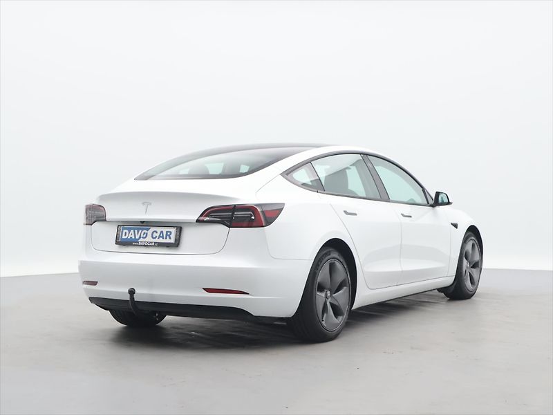 Tesla Model 3 Long Range 79kWh DPH - fotka 7 z 30