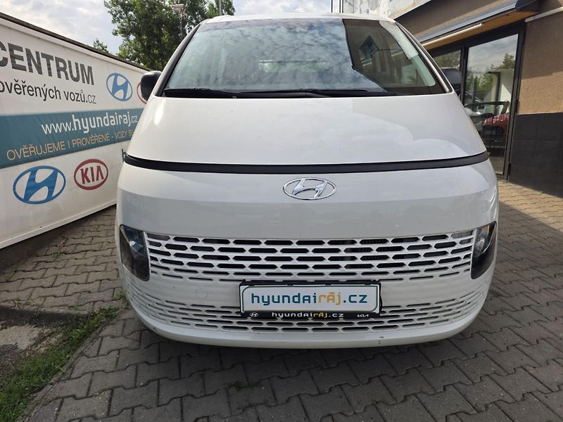 Hyundai Staria 2.2-1.MAJ-DPH-VAN-6 MÍST       - fotka 9 z 12