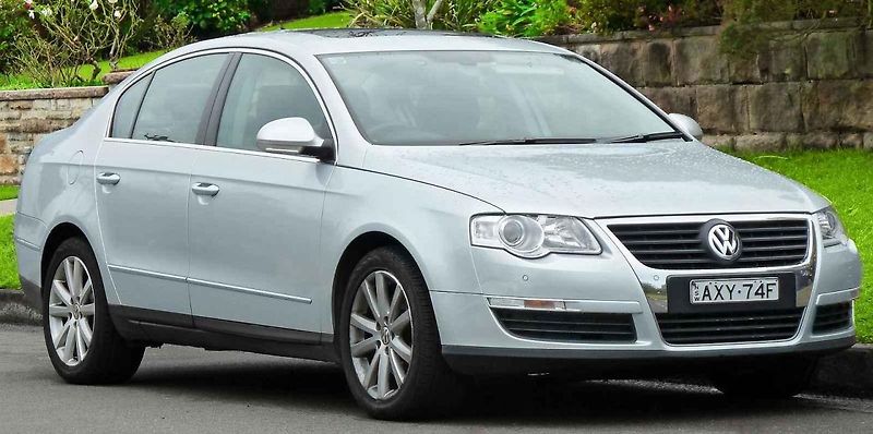 Volkswagen Golf Variant.