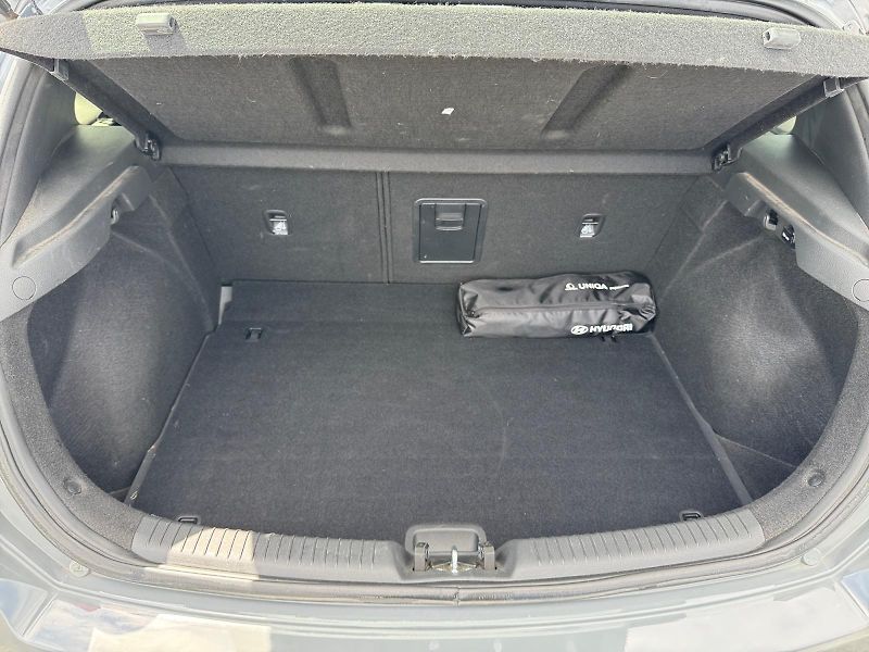 Hyundai i30 (2024) N LINE 1.5T-GDI 118kW CZ DPH - fotka 6 z 11