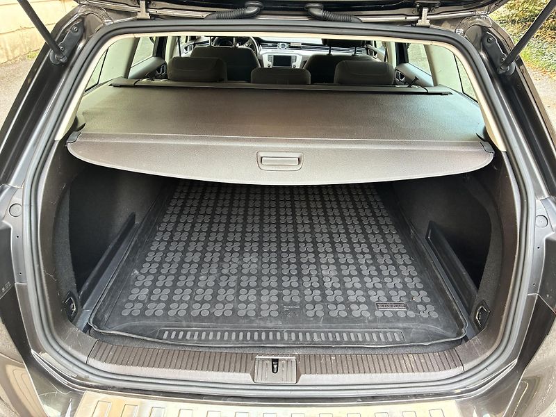 Volkswagen Passat (2016) - fotka 7 z 16