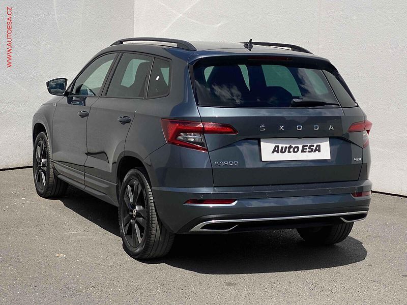 Škoda Karoq (2019) 2.0 TSi 4x4, SportLine, DSG - fotka 7 z 21