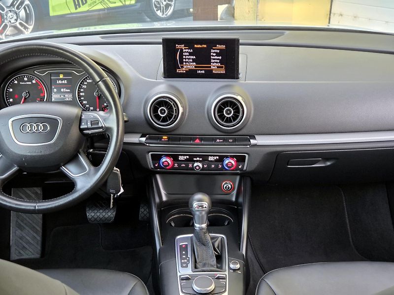 Audi A3 1,4TFSi S-tron, ROZVODY,SERV  - fotka 29 z 43