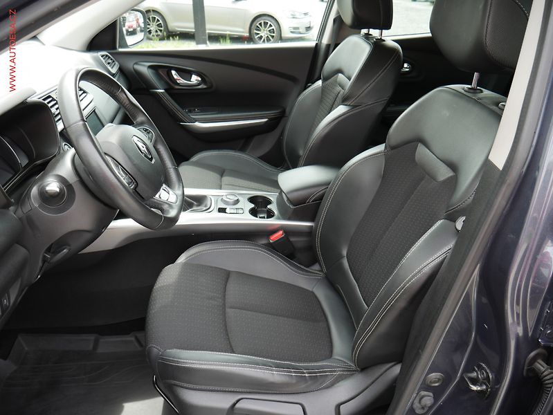 Renault Kadjar (2015) 1.6 dCi 4x4, ČR, AC, TZ, navi - fotka 9 z 18