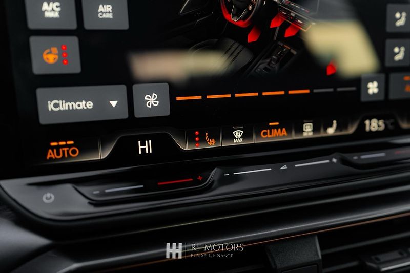 Cupra Formentor (2025) VZ 2,0 TSI 333 4Drive - fotka 45 z 53