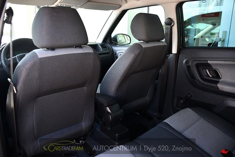 Škoda Fabia 1.2TSi 2xPNEU - fotka 13 z 45