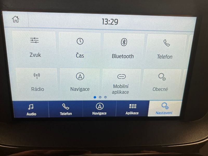 Ford Tourneo Courier Titanium 1.5 TDCi prav.servis - fotka 19 z 44