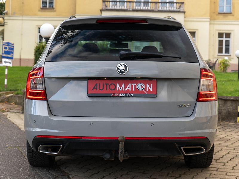 Škoda Octavia 2.0 TDI 135 kW RS Tažné - fotka 7 z 36