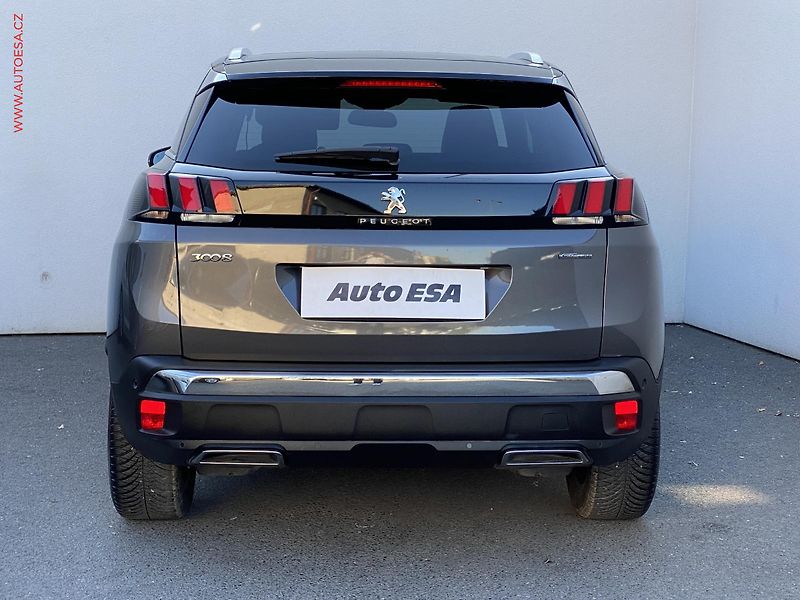 Peugeot 3008 (2018) 1.5 HDi, GT Line, AT, LED - fotka 5 z 18