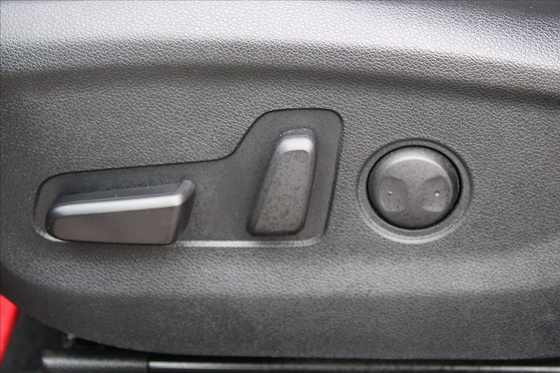 Kia Sportage 2,0 CRDi  ČR,A/T,4x4,GT-LINE - fotka 29 z 43