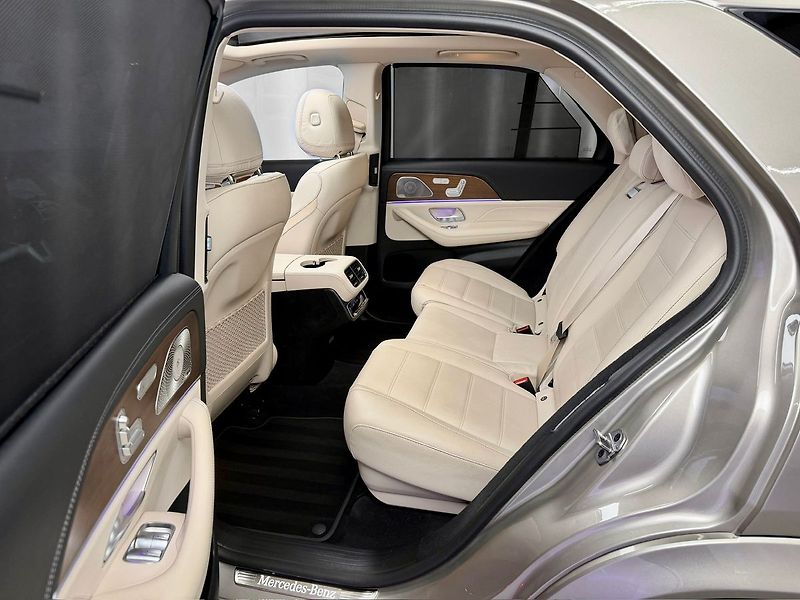 Mercedes-Benz GLE 400d 4MATIC AMG, WEBASTO, PANO - fotka 12 z 35