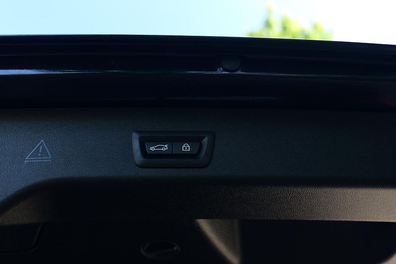 BMW Řada 5 540xd Msport Adap.Drive! - fotka 48 z 49