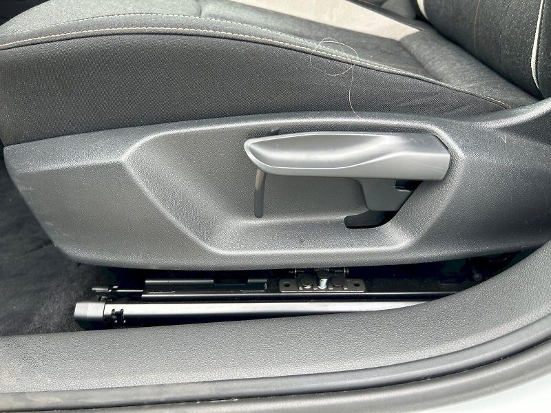 Škoda Kamiq (2025) SELEC TSI 85/1.0 A7F - fotka 29 z 29