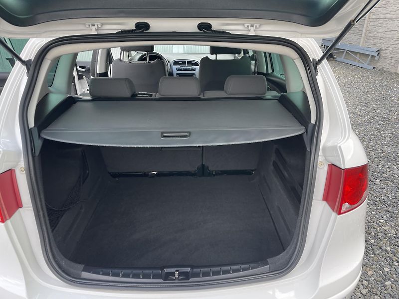 Seat Altea 1.6TDi 105PS XXL ECOMOTIVE TOP - fotka 121 z 189