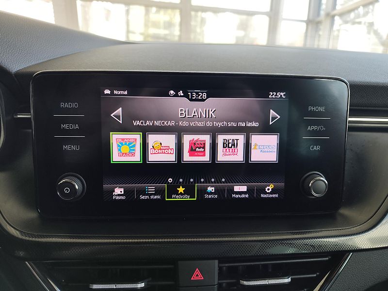 Škoda Kamiq (2019) 1.0TSi 85kW Style DSG - fotka 16 z 25