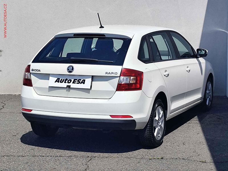 Škoda Rapid (2016) 1.4 TDi, ČR, AC, STK6/28 - fotka 4 z 19