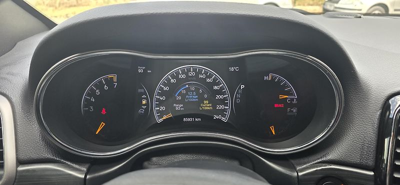 Jeep Grand Cherokee (2019) Jeep Grand Cherokee 3.6 V6 4x4 - fotka 29 z 29