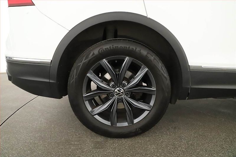 Volkswagen Tiguan Allspace (2023) Life 2.0 TDI - fotka 12 z 16