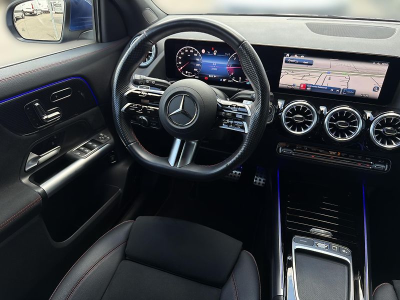 Mercedes-Benz GLA GLA 200 d 4M AMG - fotka 13 z 29