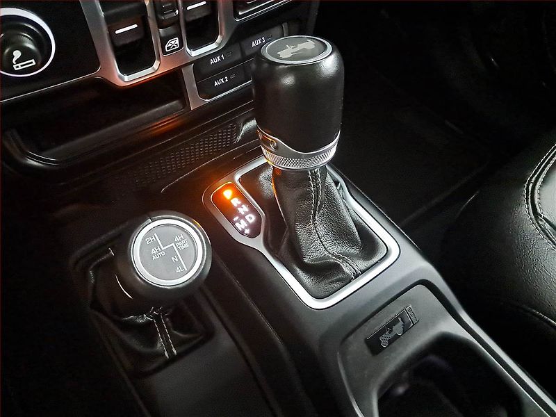 Jeep Wrangler (2021) 2.0 eTorque - fotka 18 z 25
