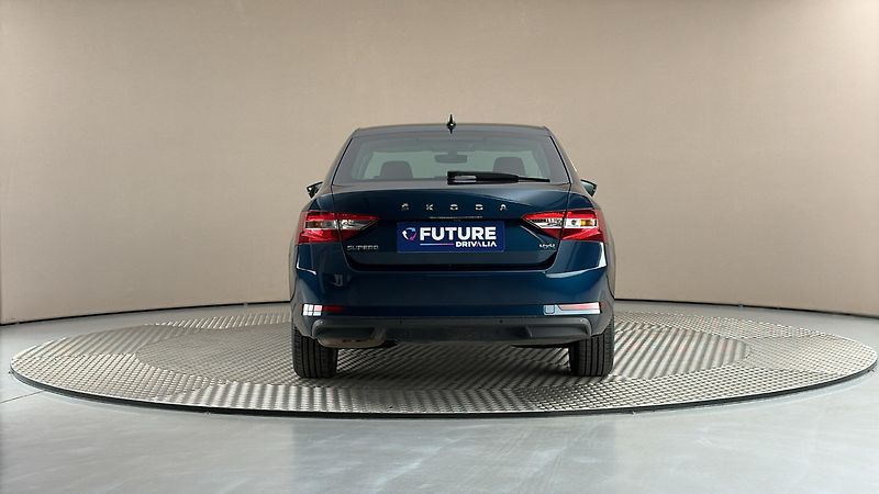 Škoda Superb 2.0 TDI DSG 4x4 Style - fotka 5 z 33