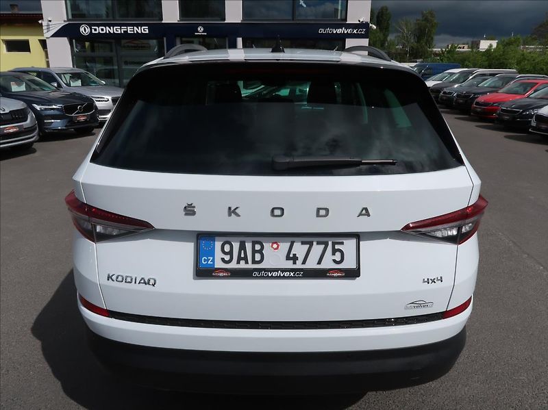 Škoda Kodiaq 2,0 TDi,110kW,1majČR,4x4,DPH - fotka 8 z 27