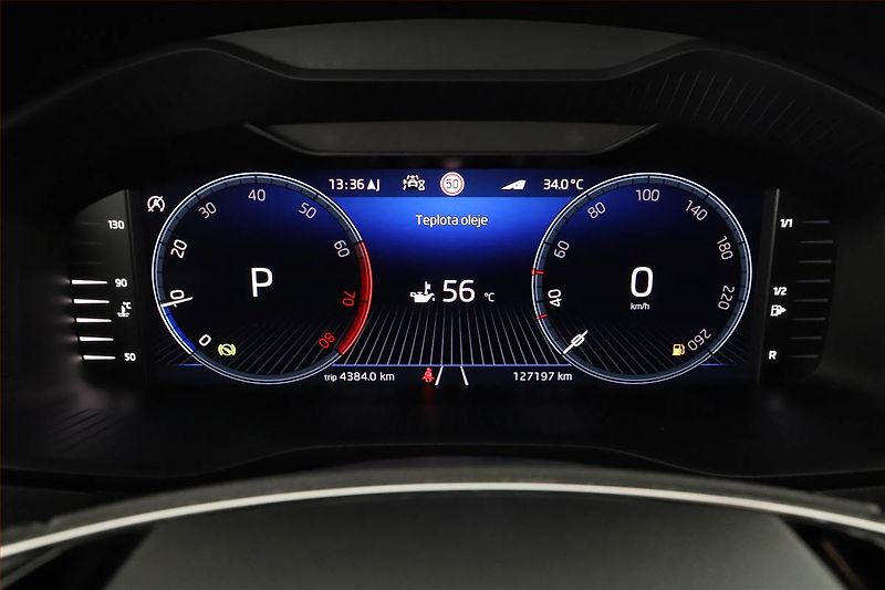 Škoda Karoq (2022) Sportline 1.5 TSI - fotka 8 z 21