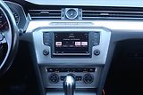 Volkswagen Passat (2017) 2.0 TDI, 4X4, Automat - náhled 12